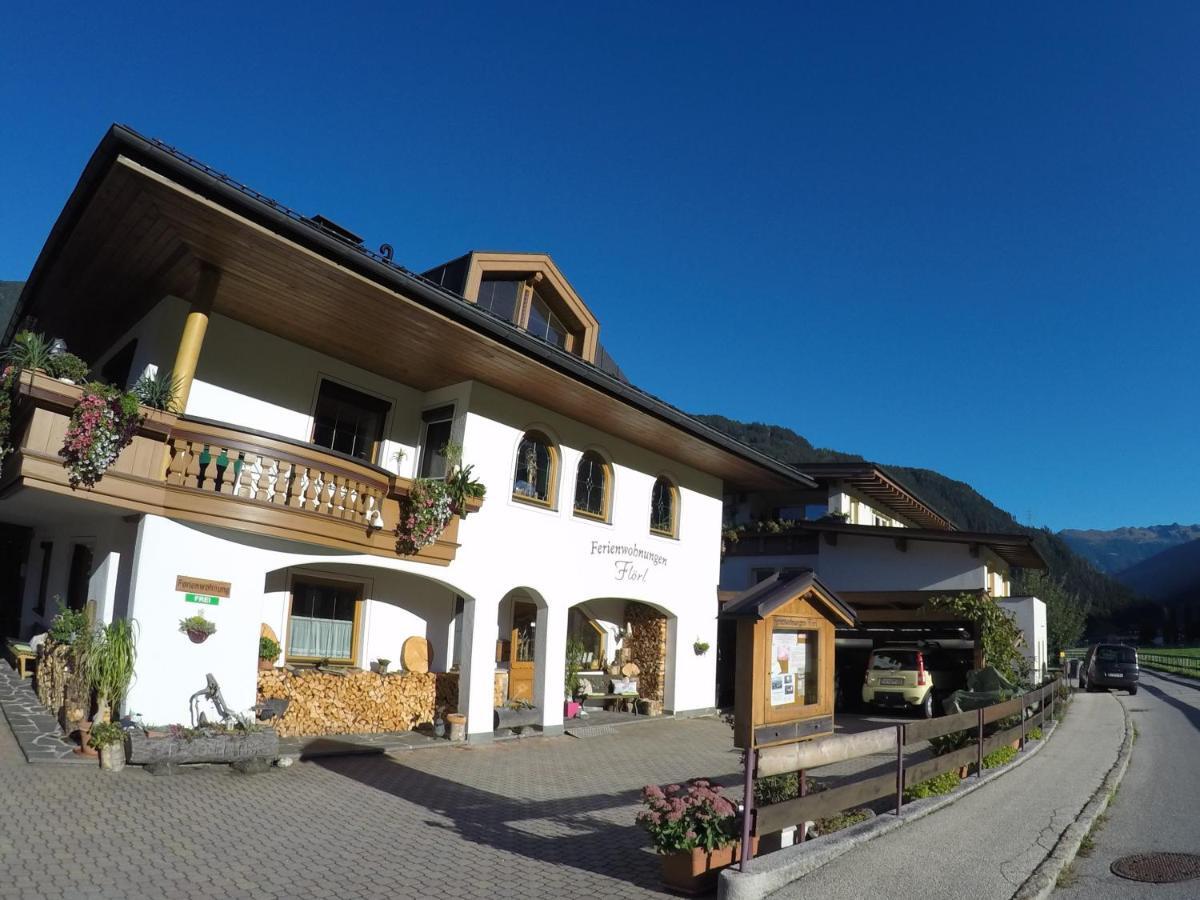 Ferienwohnungen Floerl Zell am Ziller Buitenkant foto